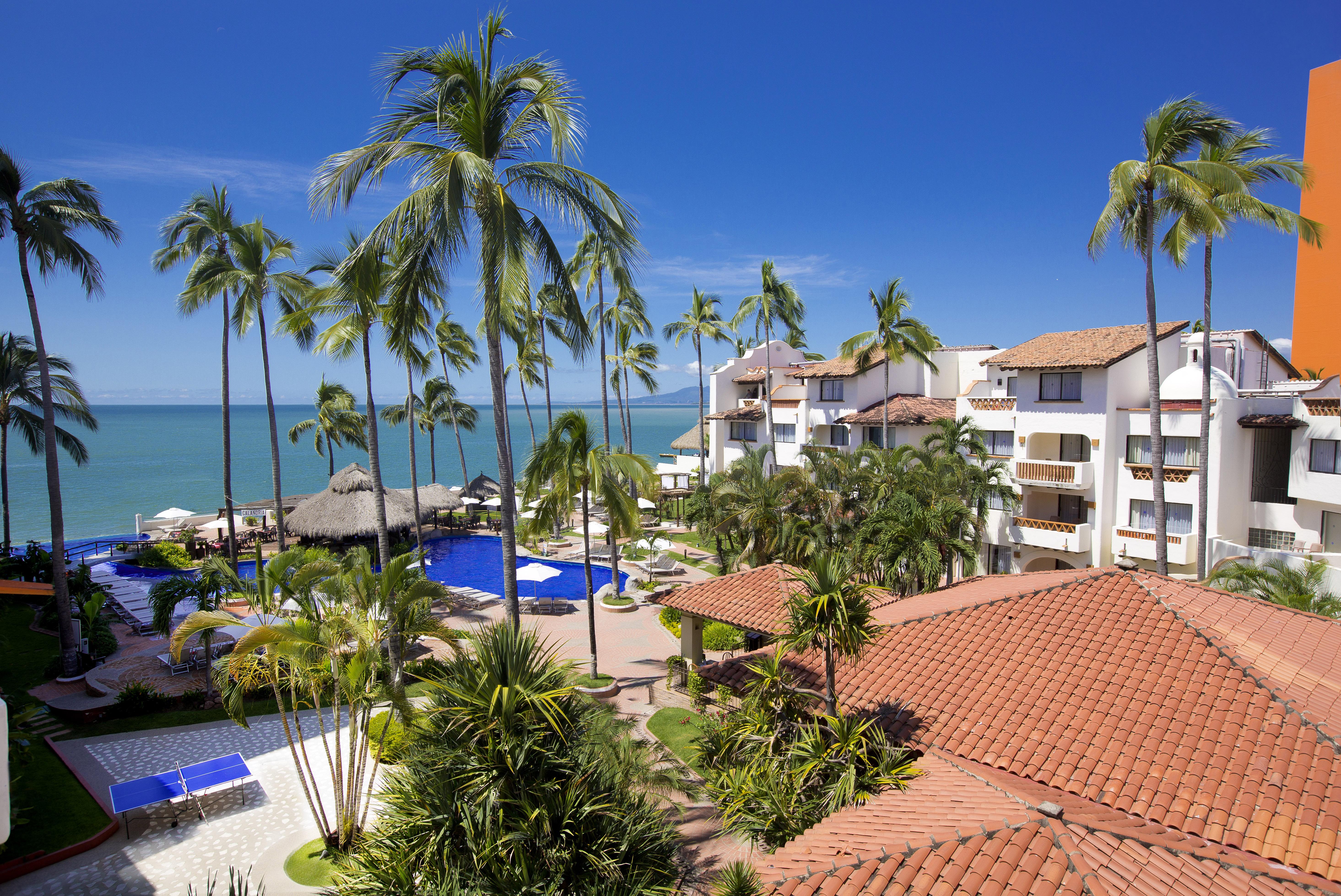 Plaza Pelicanos Grand Beach Resort All Inclusive Puerto Vallarta Exterior photo
