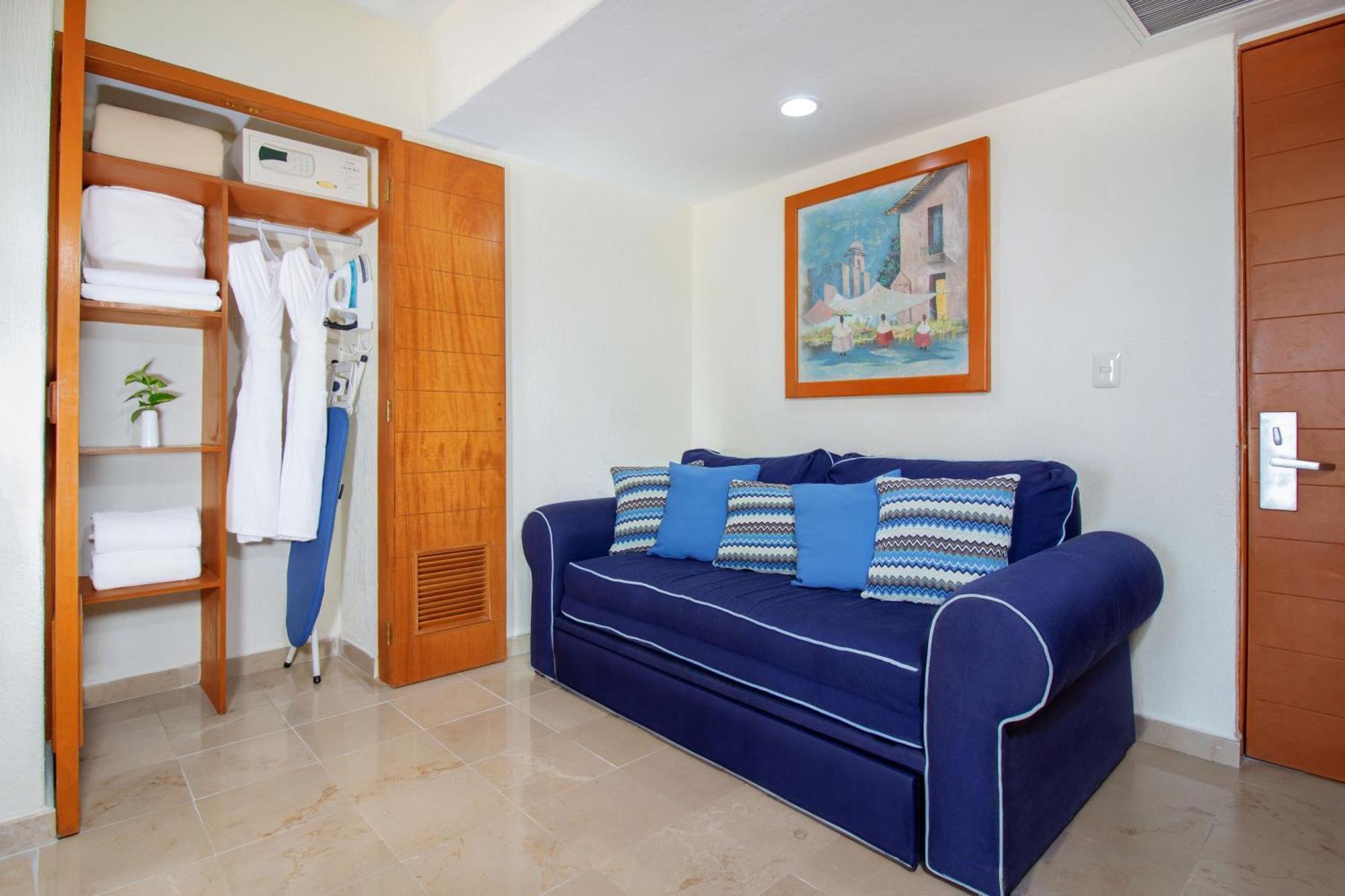 Plaza Pelicanos Grand Beach Resort All Inclusive Puerto Vallarta Exterior photo