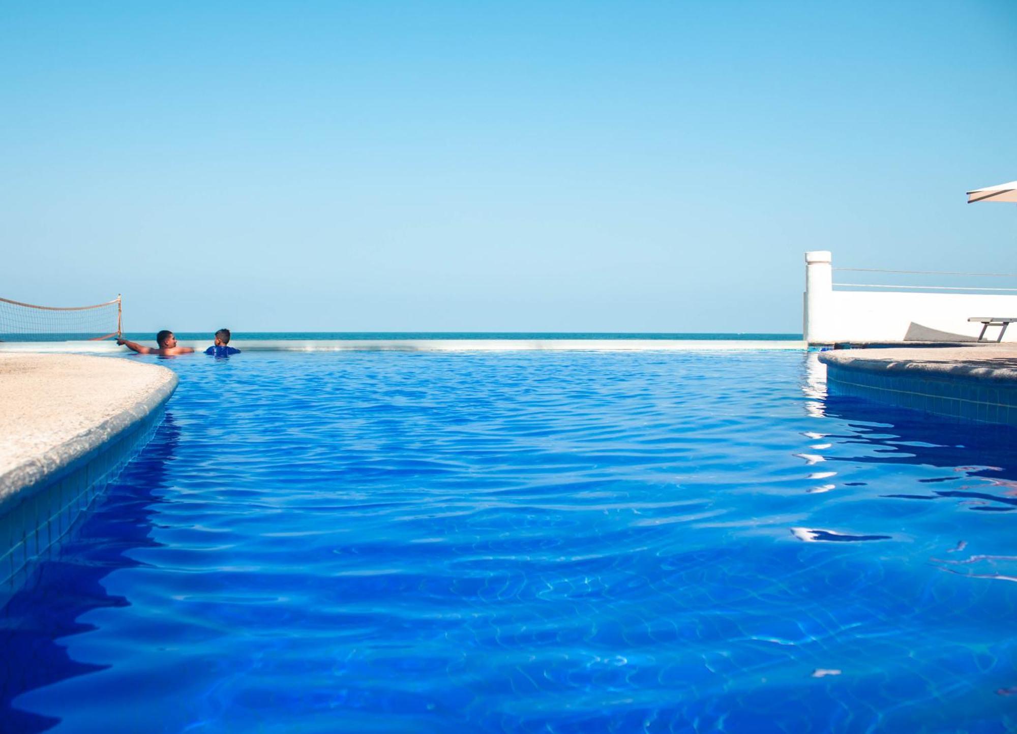 Plaza Pelicanos Grand Beach Resort All Inclusive Puerto Vallarta Exterior photo