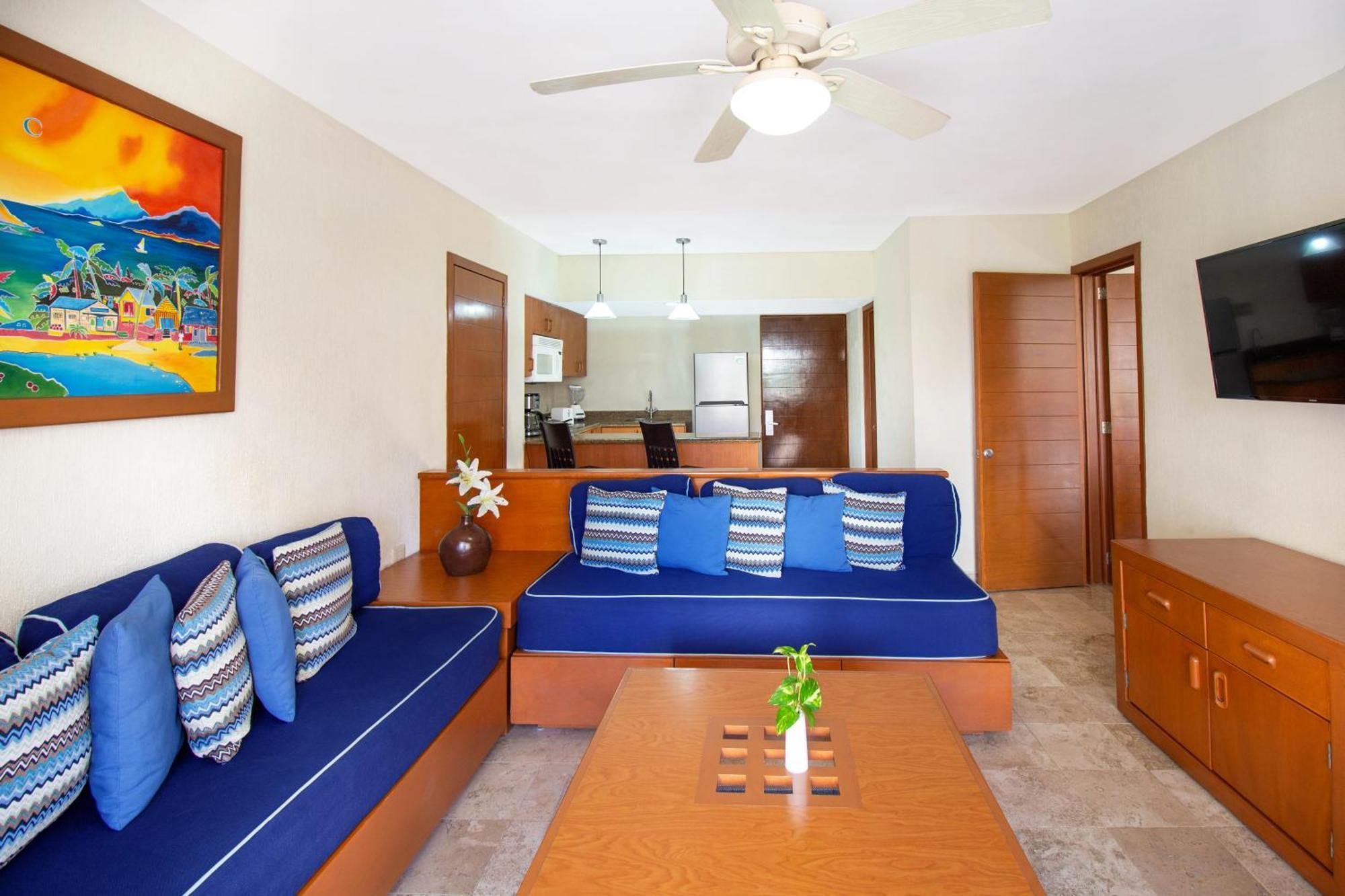 Plaza Pelicanos Grand Beach Resort All Inclusive Puerto Vallarta Exterior photo