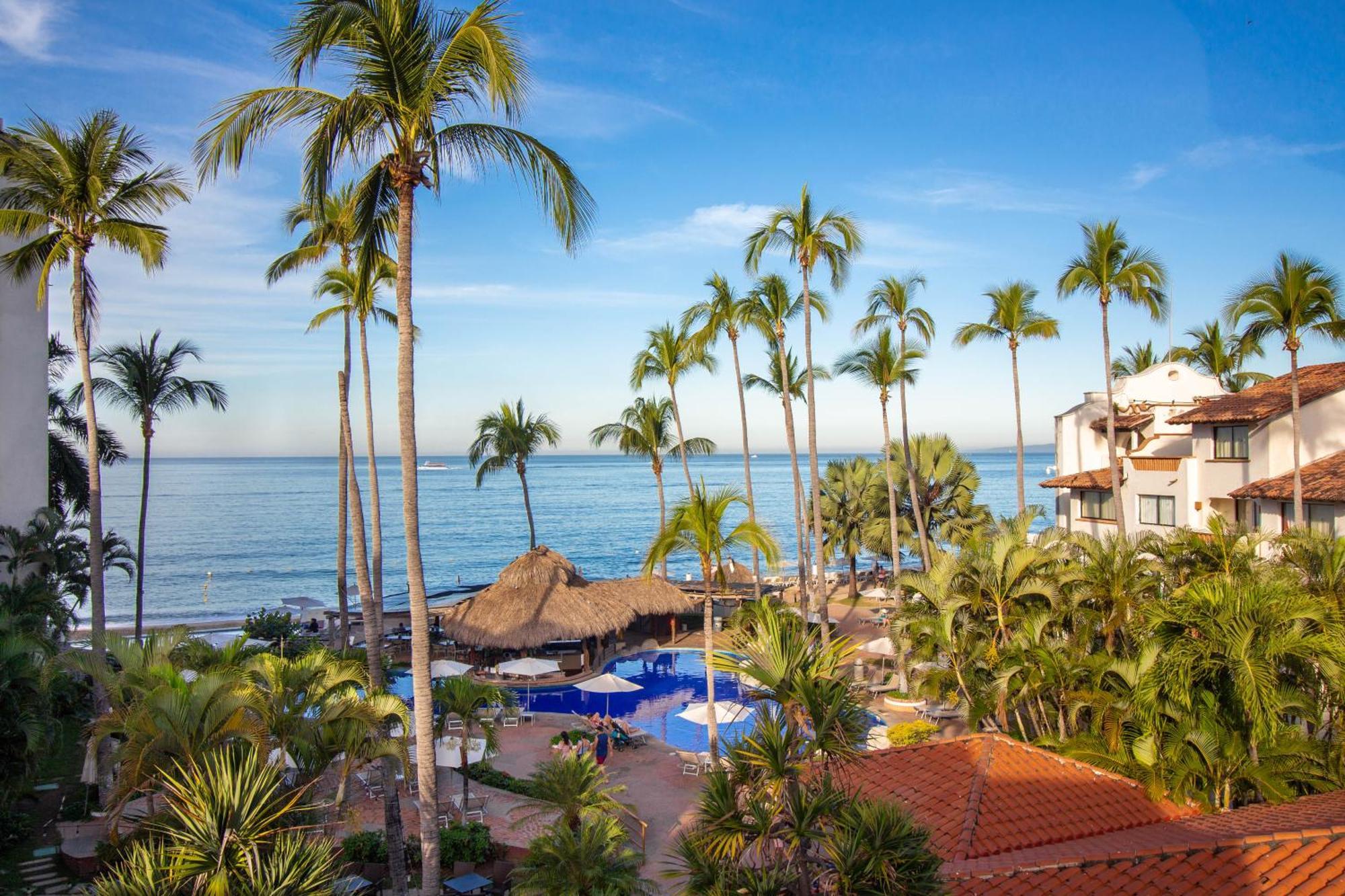Plaza Pelicanos Grand Beach Resort All Inclusive Puerto Vallarta Exterior photo